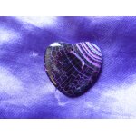 Pendentif coeur en agate onyx. noir et violet avec veines de dragon. 3. 7 cm. magnifique pierre aux couleurs ...