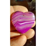 Pendentif coeur en agate rose blanc et noir. 3. 6 cm. magnifique pierre aux couleurs somptueuses, une ... Pendentif coeur en agate rose blanc et noir. 3. 6 cm. magnifique pierre aux couleurs somptueuses, une ...