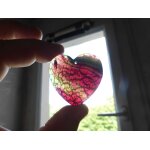 Pendentif coeur en agate. rose, vert et blanc avec veines de dragon. 4. 2 cm. pierre magnifique, superbes ...