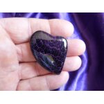 Pendentif coeur en agate. violet et noir avec veines de dragon. 4. 8 cm. pierre aux couleurs somptueuses, ...