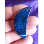 Pendentif croissant de lune bleu en agate - 4. 5 cm. magnifiques couleurs. lot 2108