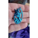 Pendentif fe - ange en mtal bleu - 4. 7 cm. lot 2674