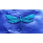 Pendentif libellule - couleur argent tibtain, bleu mtallis. 7. 7 cm. lot 2683