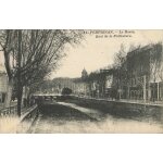 Perpignan (p - o) la basse, quai de la prfecture. le castillet. le palmarium. monument de 1870, et jean ...