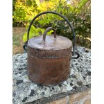 Piece rare : mignon petit chaudron antique en cuivre martel� avec son couvercle, 1800