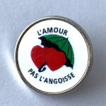 Pins l'amour pas l'angoisse 2 coeurs sous un parapluie