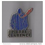 Pin's chemises pierre clarence signé arthus bertrand Pin's chemises pierre clarence signé arthus bertrand