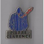 Pin's mode vetements / chemises pierre clarence sign� arthus bertrand