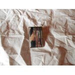 Pin's nivea creme oeuvre de juan gris