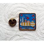 Pin's parfum balenciaga