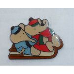 Pin's pom et flore en luge - s�rie babar