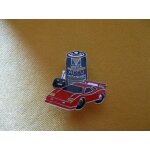 Pin's  varta  avec la mention  accu rechargeable  (voiture)
