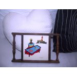 Plateau ancien vintage en bois carreau peint a la main sign� l bahia peut etre accroch� . dimensions ...