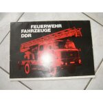 Recueil de 16 photos de camions de pompiers de rda