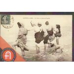 Reproduction carte postale cayeux sur mer - 80 - somme - un bain de pieds en famille - editions l'armarium ... Reproduction carte postale cayeux sur mer - 80 - somme - un bain de pieds en famille - editions l'armarium ...