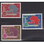 Rwanda 1967 pa : union africaine et malgache des postes et t�l�communications - s�rie enti�re de 3 timbres ...