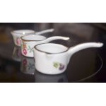 S�rie de 3 casseroles en porcelaine offertes aux clients du restaurant  lassere  paris