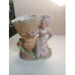Soliflore en biscuit porcelaine hauteur 12 cm x 11 cm Soliflore en biscuit porcelaine hauteur 12 cm x 11 cm