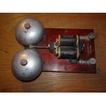 Sonnette de t�l�phone double cloche  le mat�riel t�l�phonique  vintage 1948 ? tr�s bon etat