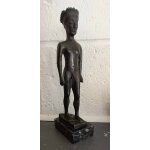Statue en bronze - socle marbre - kouros (jeune homme en sculpture votive surtout en b�otie) apollon