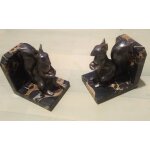 Statuettes serre livre ecureuils sur socle en marbre