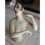 T�te en porcelaine, dessus de bo�te date de 1930
