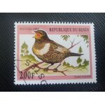 Timbre benin y t 758 merle a plastron (turdus torquatus) 1997 (160509 ) Timbre benin y t 758 merle a plastron (turdus torquatus) 1997 (160509 )