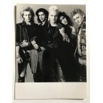 Tirage photo n&b kiefer sutherland et son equipe dans génération perdue (the lost boys) , 1987 Tirage photo n&b kiefer sutherland et son equipe dans génération perdue (the lost boys) , 1987