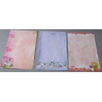 Trois feuilles de papier diddl, format a5 (14. 8x21cm) - fonds rose, mauve et orange - 2 a petits carreaux ...