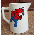 La vache qui rit, pichet fa�ence pub rabier, ttbe, echarpe bleue