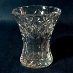 Vase miniature en verre de forme evas�