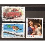 V�hicule utilitaire premiers secours (n 3618) + croix rouge 2003 mignard - vierge a la grappe (n 3620) ...