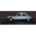 Voiture miniature 1 / 43 eme