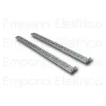 Nice paire de pattes de fixation suppl�mentaires spa7