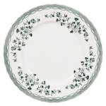 Assiette plate en céramique blanche motif floral vert Assiette plate en céramique blanche motif floral vert