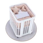 Berceau ovale en blanc 55x70 cm avec matelas et textile rose Berceau ovale en blanc 55x70 cm avec matelas et textile rose