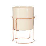 Cache - pot sur pied en métal blanc cassé et pêche h33 Cache - pot sur pied en métal blanc cassé et pêche h33