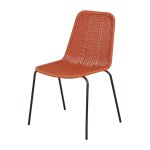 Chaise de jardin en métal noir et résine recyclée brique Chaise de jardin en métal noir et résine recyclée brique