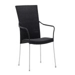 Chaise repas empilable en acier et fibre synthétique noire Chaise repas empilable en acier et fibre synthétique noire