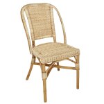 Chaise en rotin et rsine beige tresse