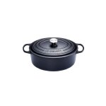 Cocotte ovale signature 35cm mat noir en fonte Cocotte ovale signature 35cm mat noir en fonte