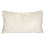 Coussin long en imitation fourrure ivoire 75x35 cm