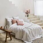 Couvre - lit matelass en lin blanc 250x280 cm