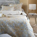 Couvre - lit avec taies d'oreiller motif perse polyester jaune moutarde