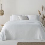 Couvre lit uni en jacquard de coton doux blanc 235x270cm Couvre lit uni en jacquard de coton doux blanc 235x270cm
