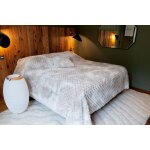 Dessus de lit effet fourrure taupe 240x250cm Dessus de lit effet fourrure taupe 240x250cm