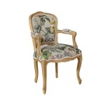 Fauteuil en hva et tissu  motifs