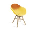 Fauteuil en plastique recyclé orange citron , pied en acier revalorisé Fauteuil en plastique recyclé orange citron , pied en acier revalorisé