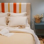 Housse de couette en satin de coton beige et blanc 240x260