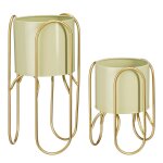 Lot de 2 cache - pots sur pied en métal vert clair et doré h45 Lot de 2 cache - pots sur pied en métal vert clair et doré h45